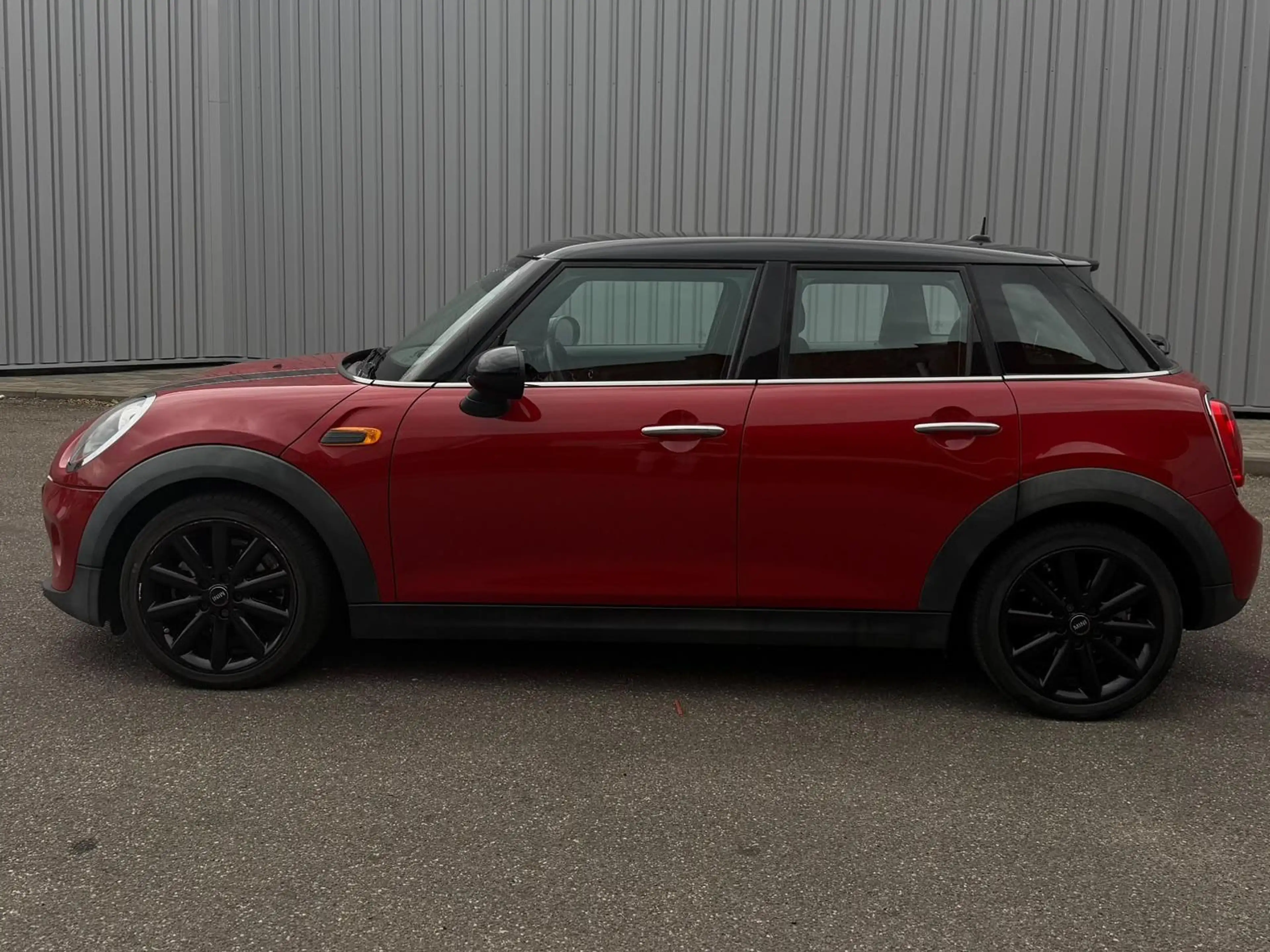 MINI Cooper D Mini 1.5 D Cooper — photo 10