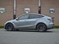 Tesla Model Y Performance AWD | Quicksilver Plateado - thumbnail 3