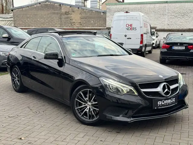 Mercedes-Benz E 350 Coupe  4Matic*Pano*HarmanKard*KAmera*LED