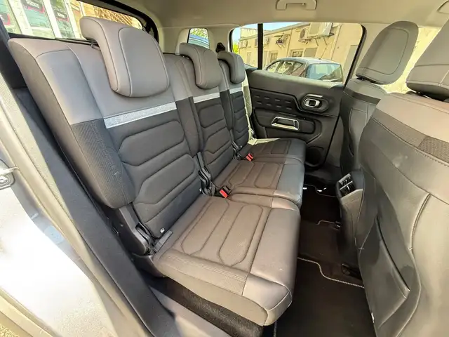 Citroen C5 Aircross view 13