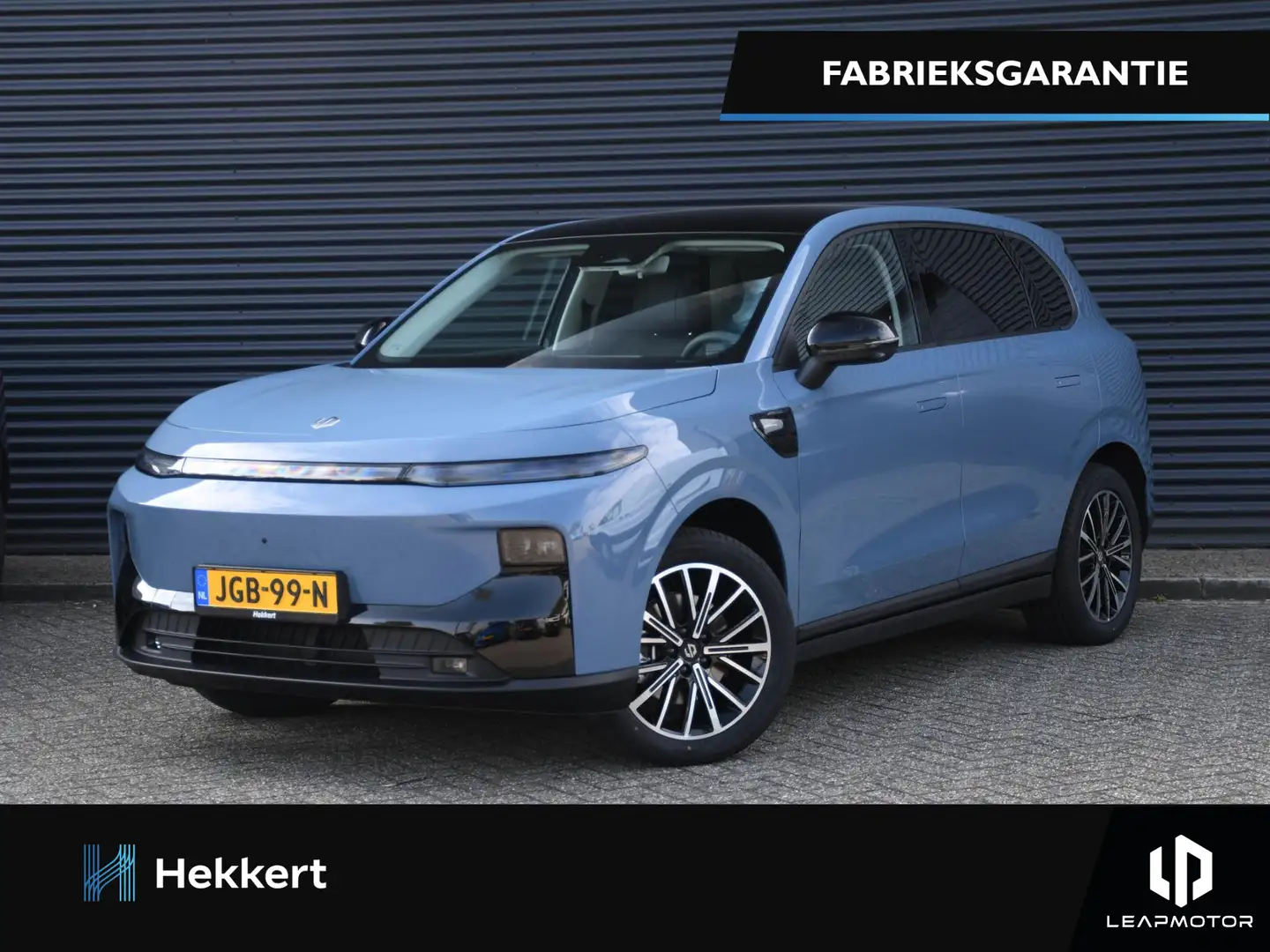 Leapmotor B10 Design ProMax 67kWh 218pk Automaat PANO-DAK | Blauw - 1