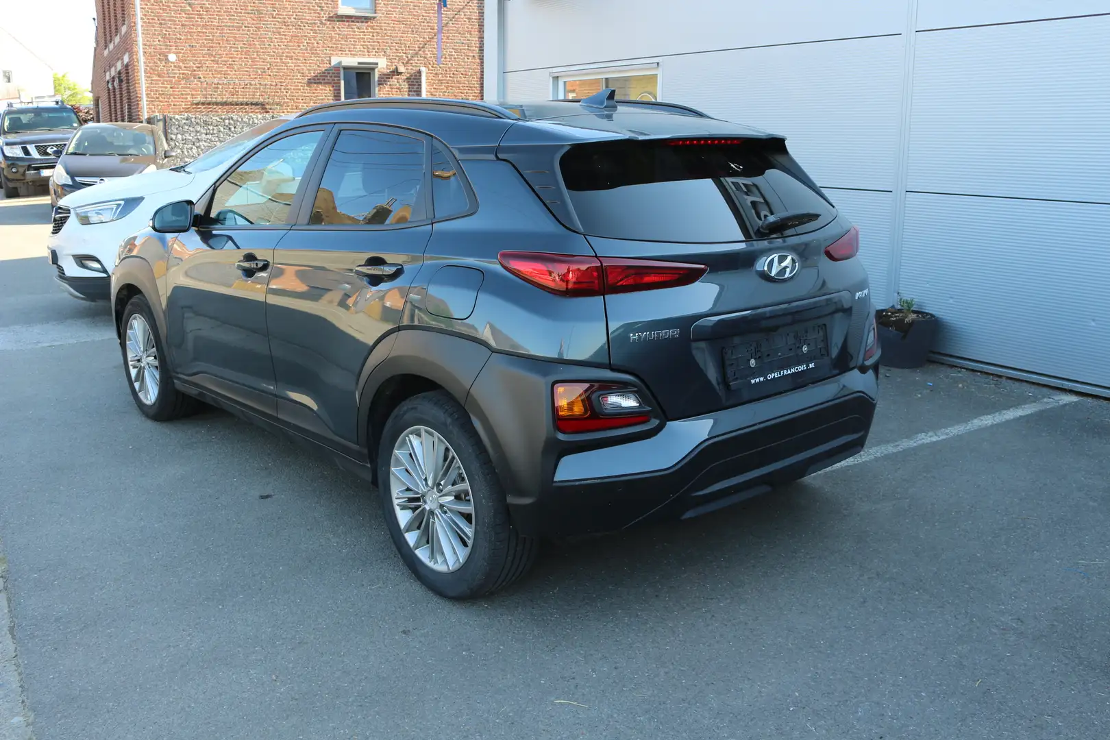 Hyundai KONA Kona 1.6 CRDi Sky Sensation DCT Gris - 2