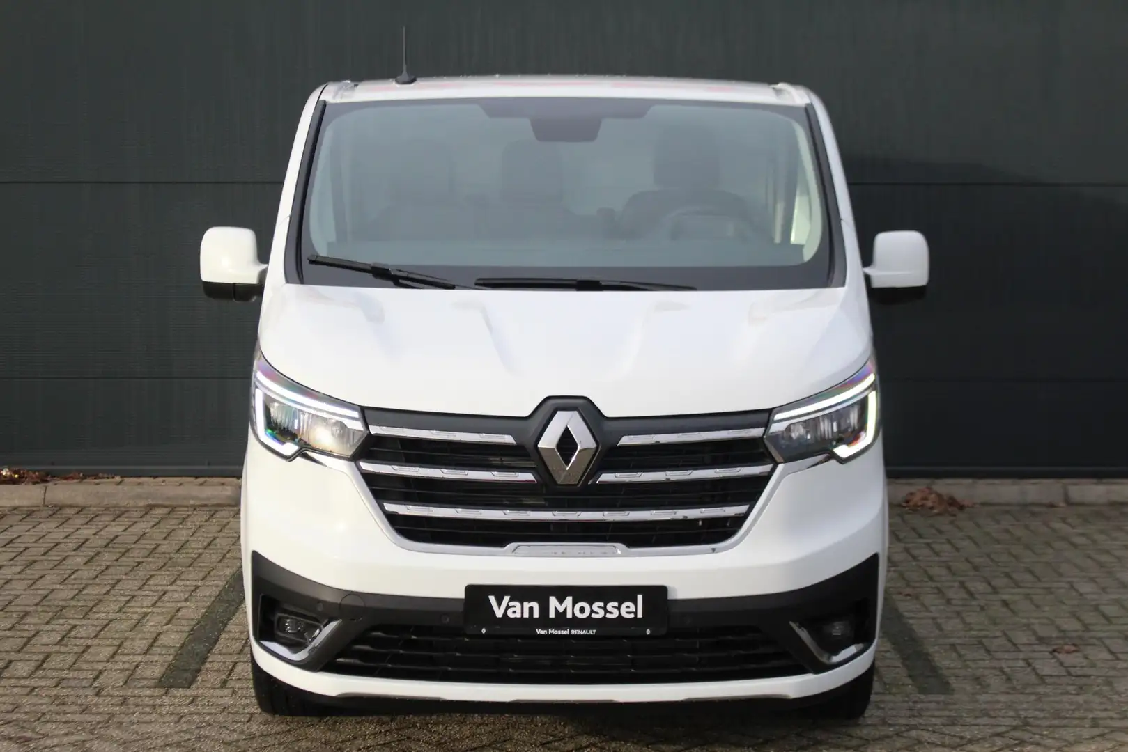 Renault Trafic 2.0 dCi 130 T30 L2H1 Work Edition | Camera | Navig - 2
