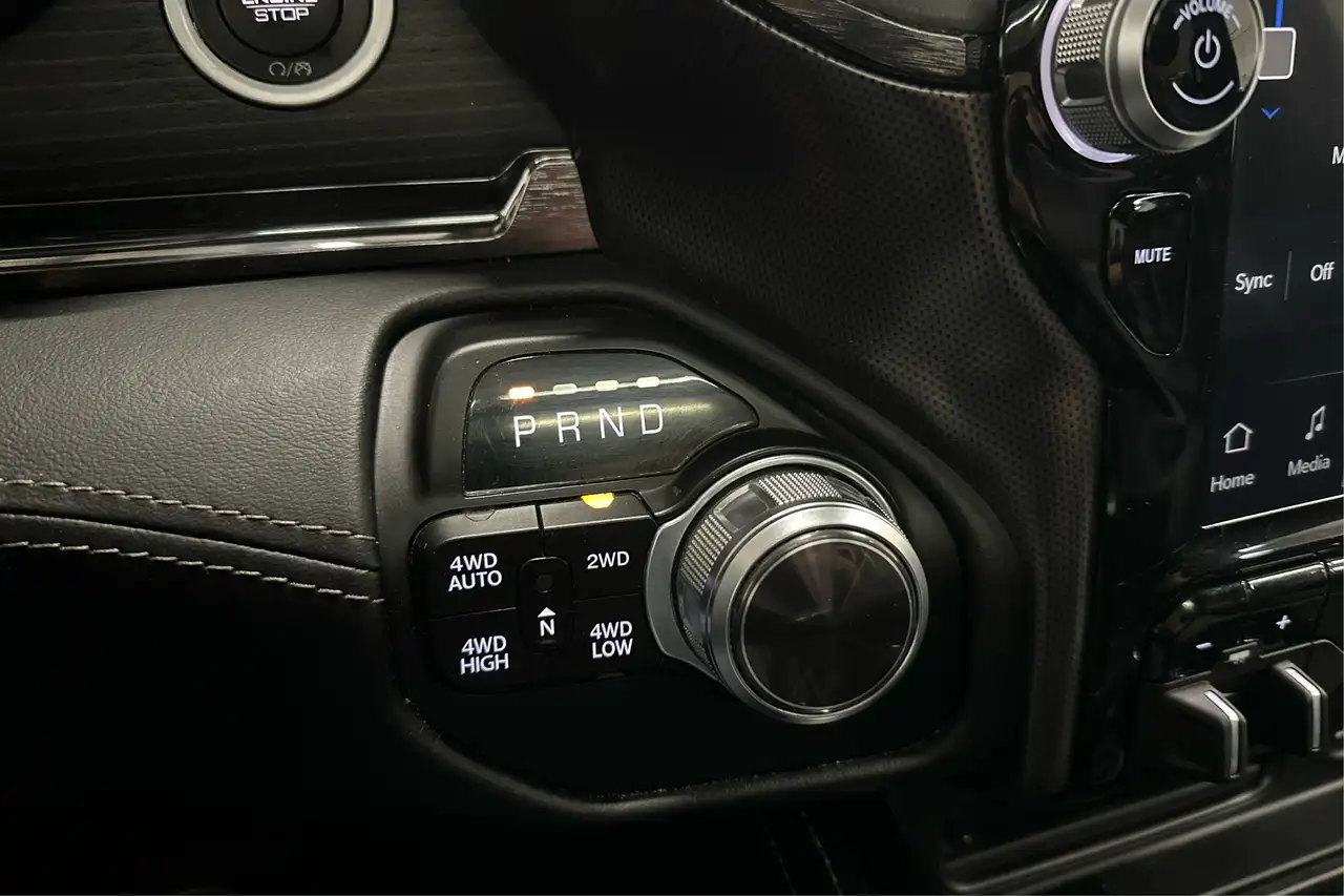 RAM 1500 photo RAM 1500