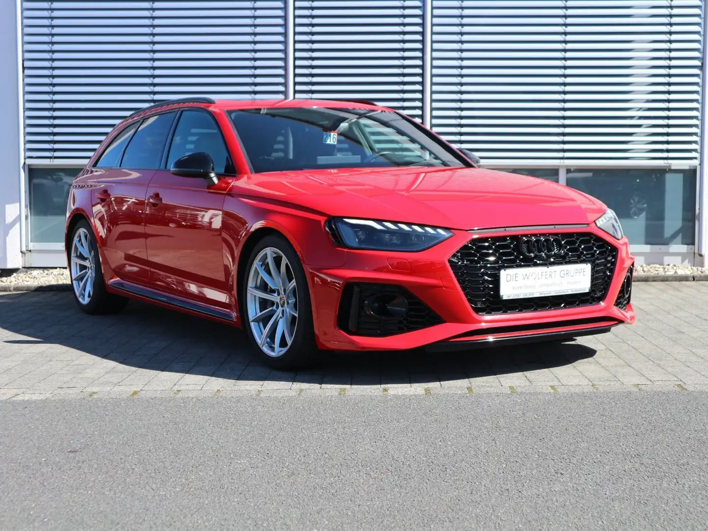 Audi RS4 quattro MATRIX*HUD*PANO*RFK Rot - 2