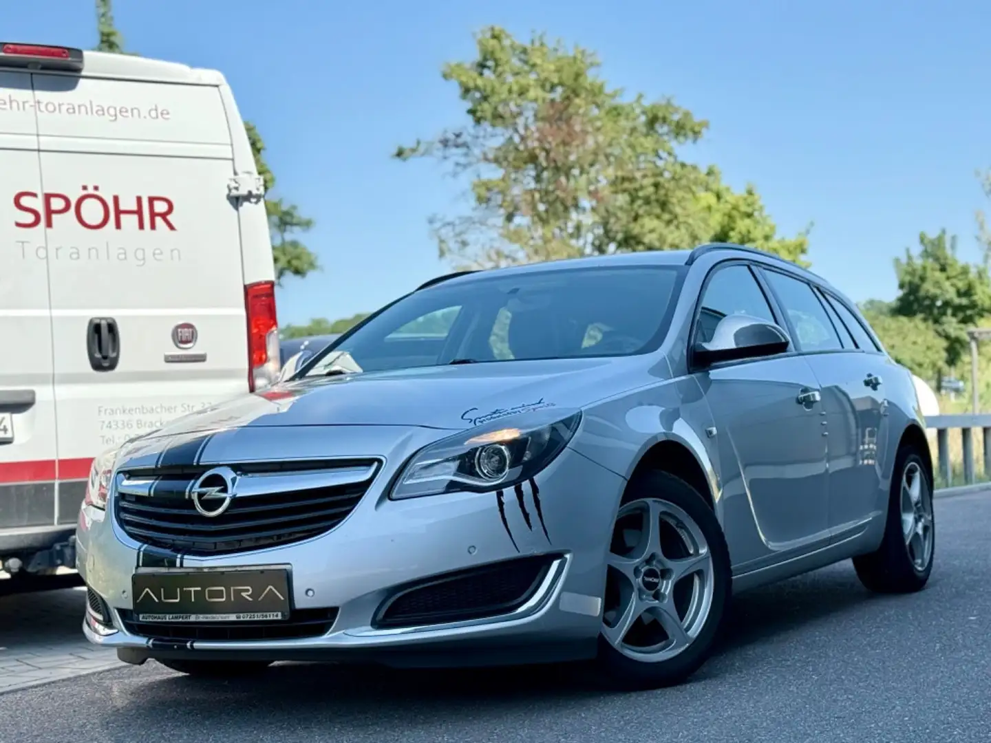 Opel Insignia A Sports Tourer Selection|KLIMA|PDC| Silber - 1