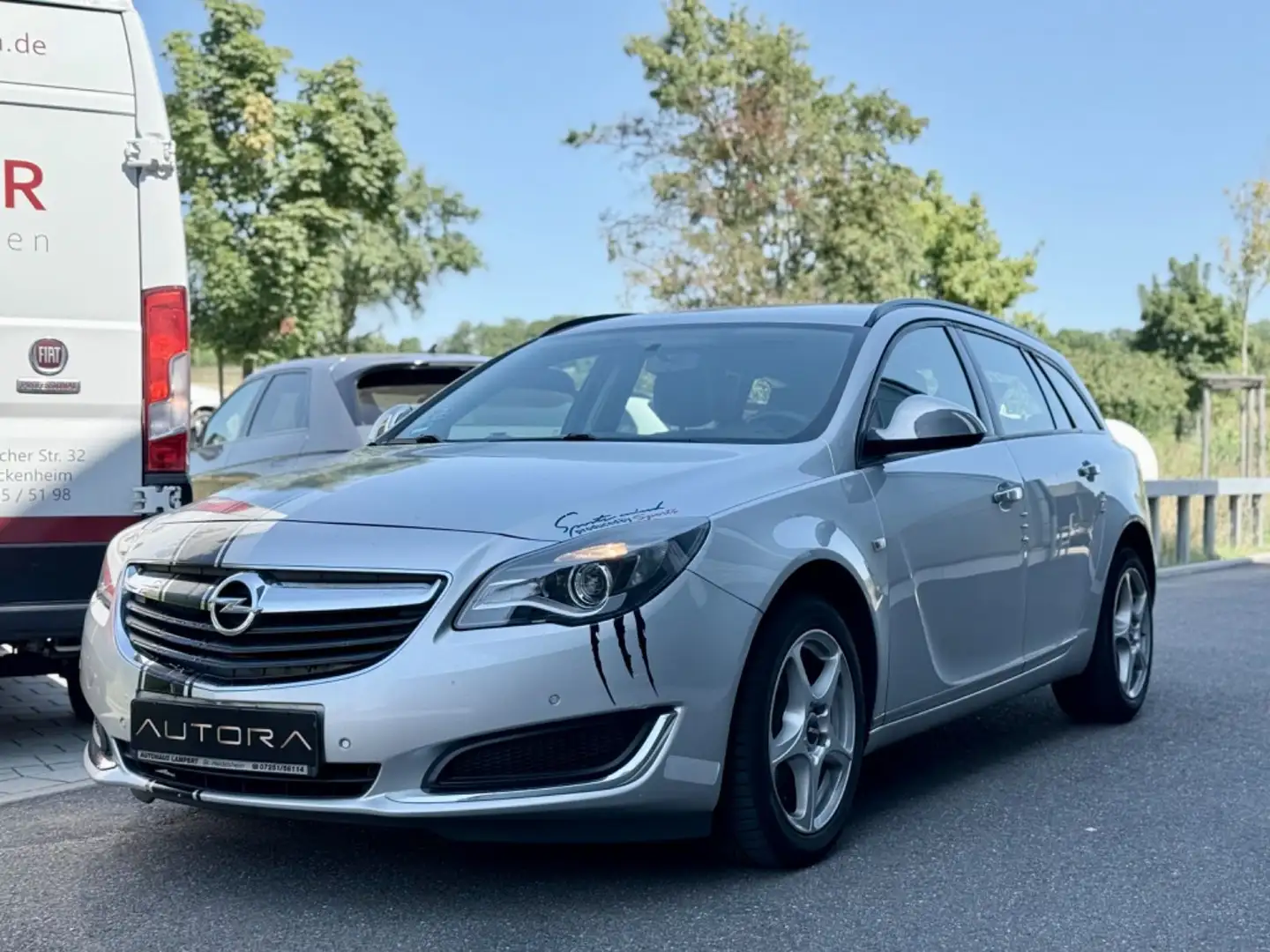 Opel Insignia A Sports Tourer Selection|KLIMA|PDC| Silber - 2