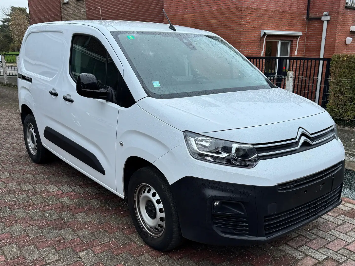 Citroen Berlingo 1.5 BlueHDi M 2024 71.000 km 102pk Blanc - 1