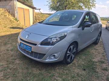 Scénic III Bose Edition 1,5 dCi DPF