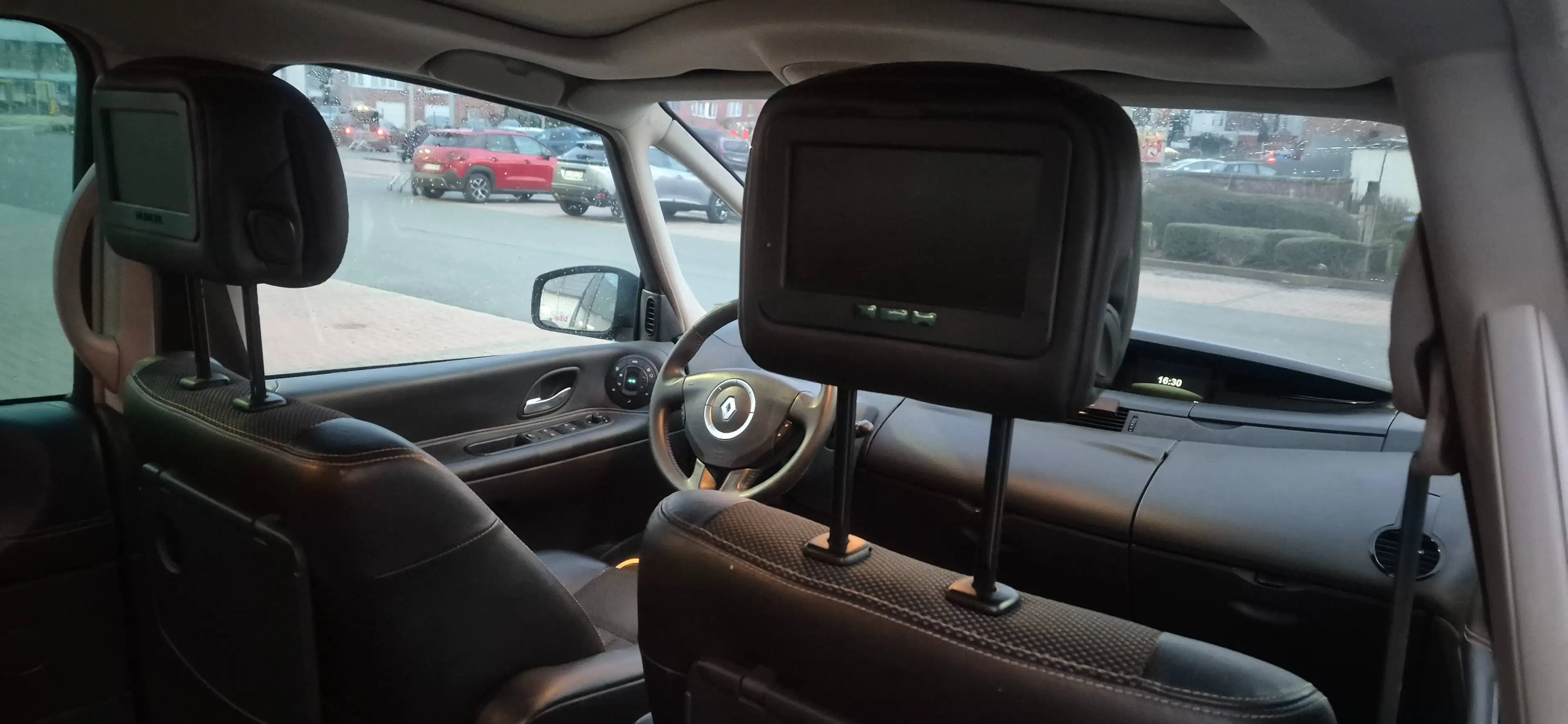 Skoda Octavia Octavia 1.2 TSI boîte automatique DSG — photo 14