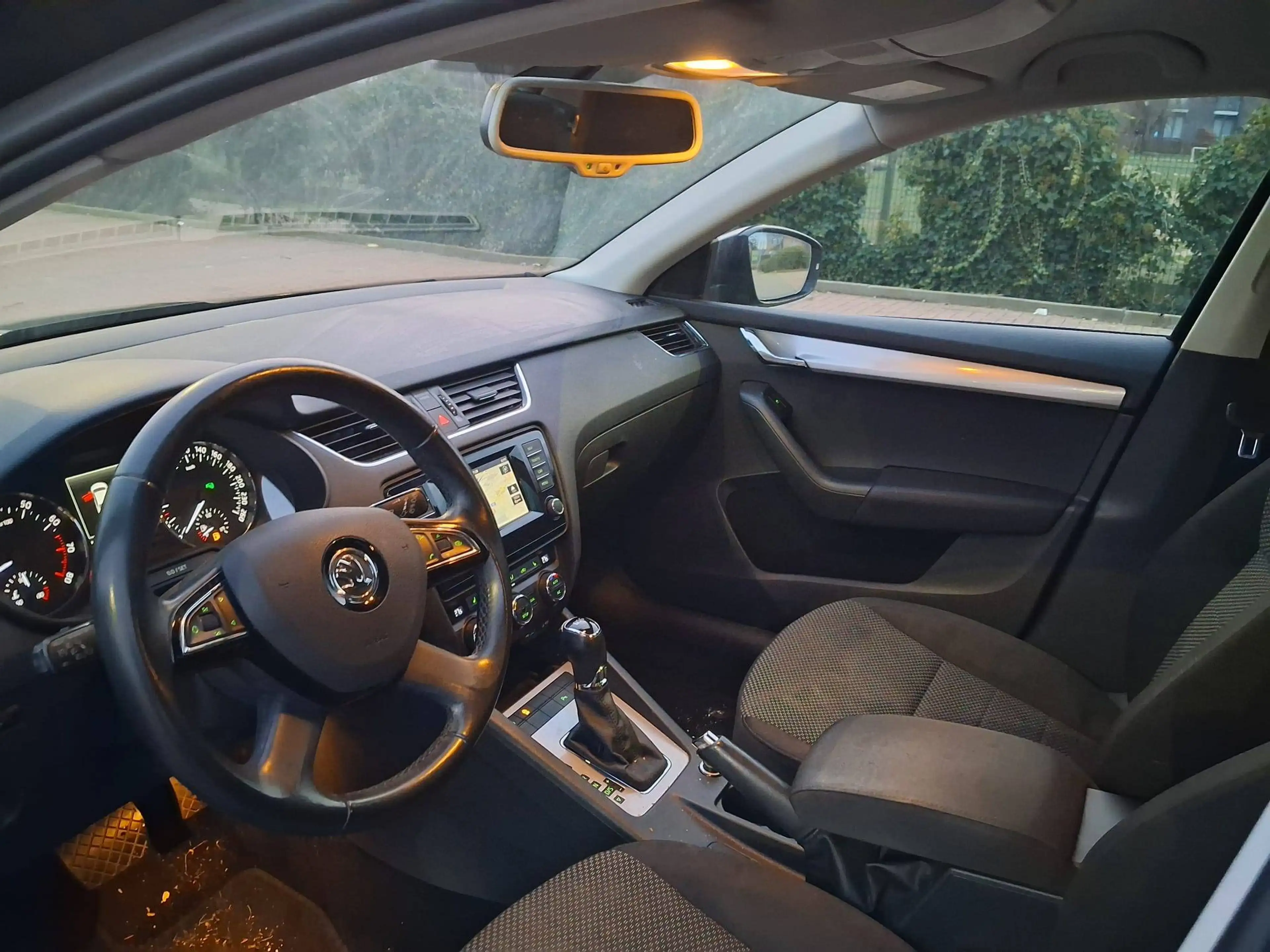 Skoda Octavia Octavia 1.2 TSI boîte automatique DSG — photo 11