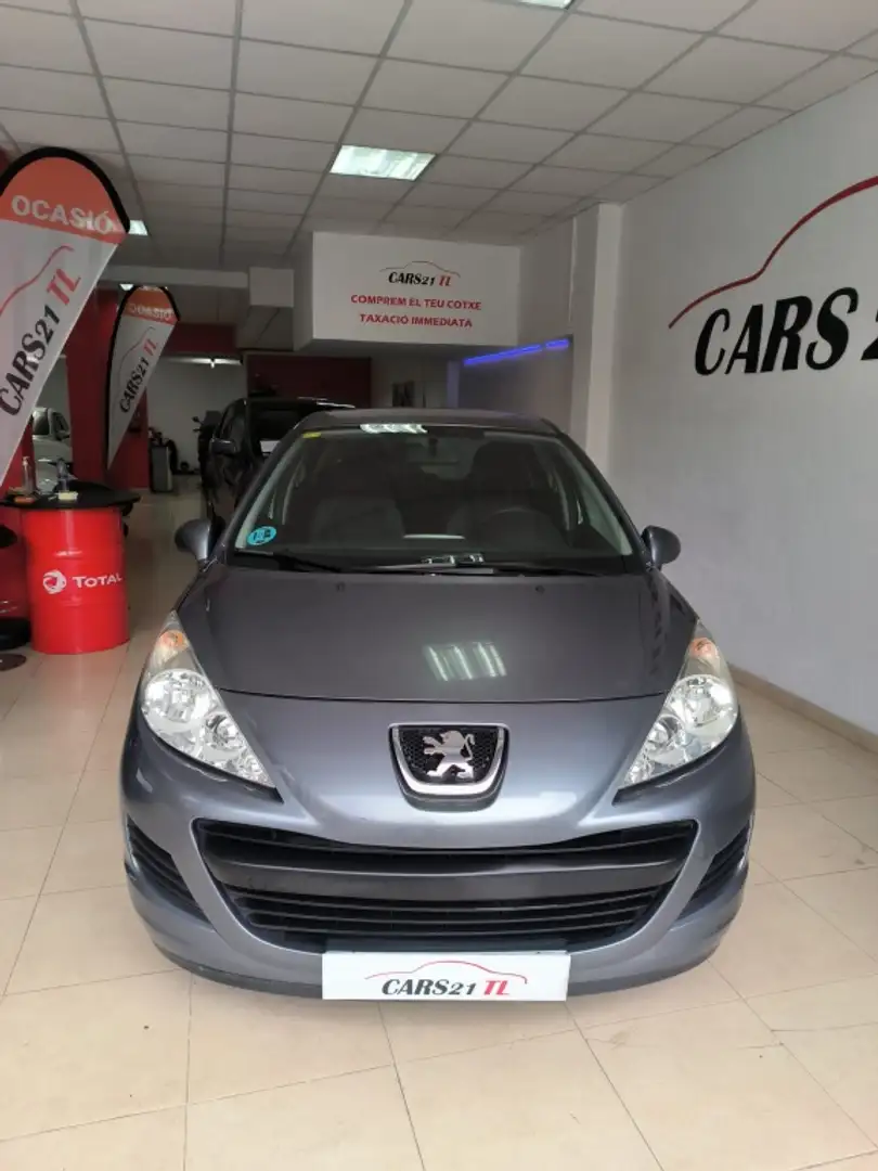 Peugeot 207 1.4i Confort Gris - 2