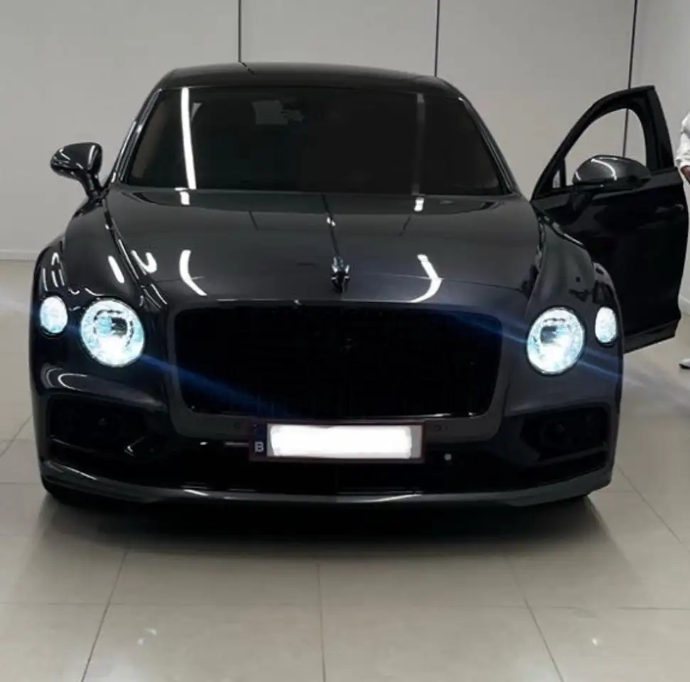 Bentley Flying Spur 2023