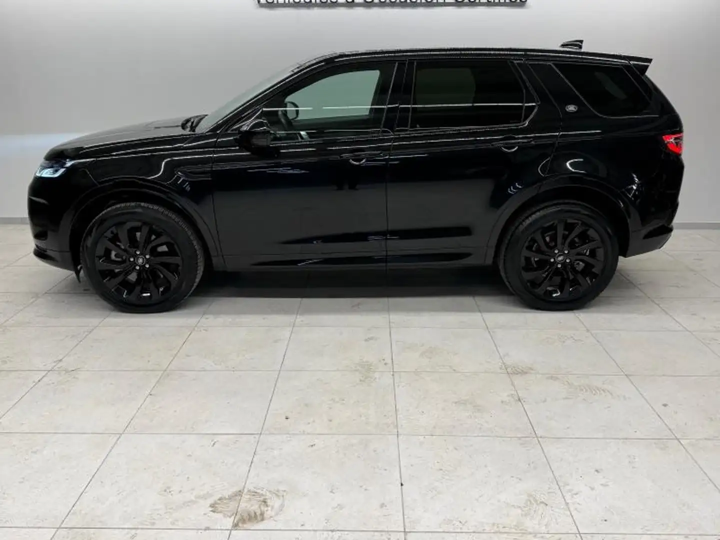 Land Rover Discovery Sport P200 Flex Fuel R-Dynamic HSE AWD BVA Schwarz - 2