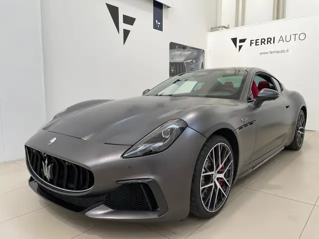 Maserati GranTurismo MY24 3.0 550 CV Trofeo