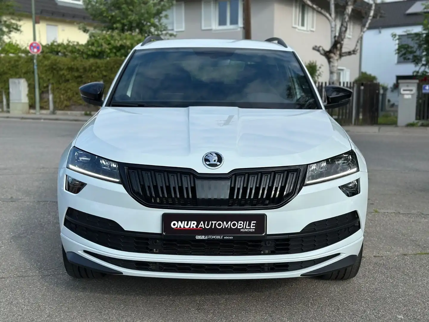 Skoda Karoq 2.0 TDI 4x4 Sportline SHZ v+h AHK Kamera Blanc - 2