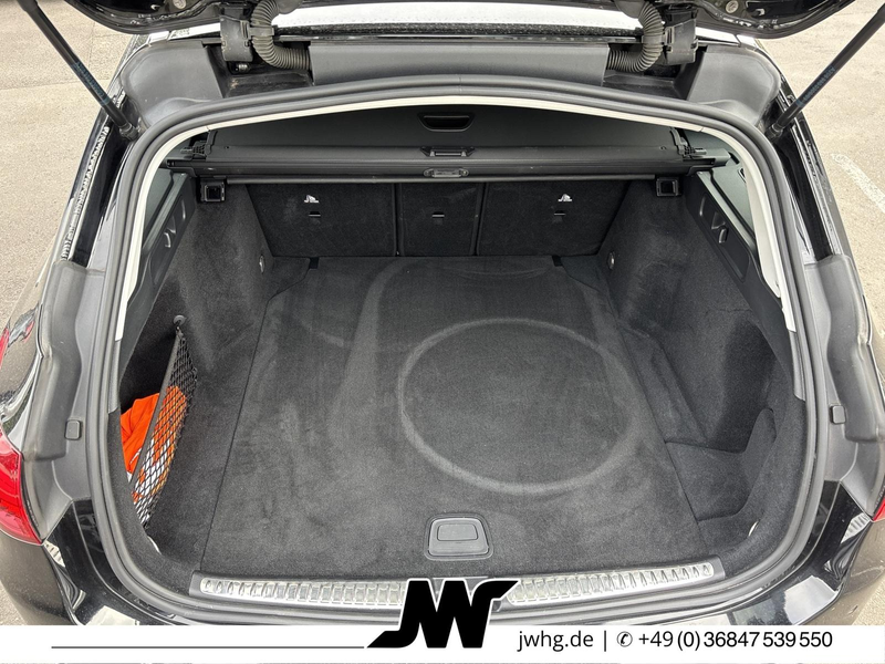 Mercedes-Benz C 220 Avantgarde LED Nav+ Kamera Widescreen DAB — photo 5
