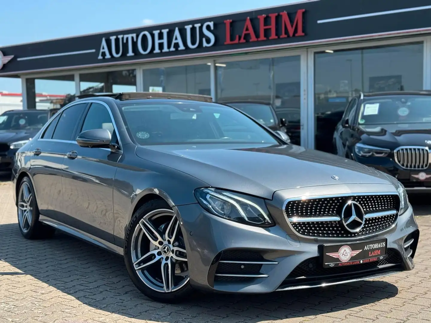 Mercedes-Benz E 220 D Lim. 9G-TRONIC"AMG-LINE"PANO*360°KAMERA* Grau - 1