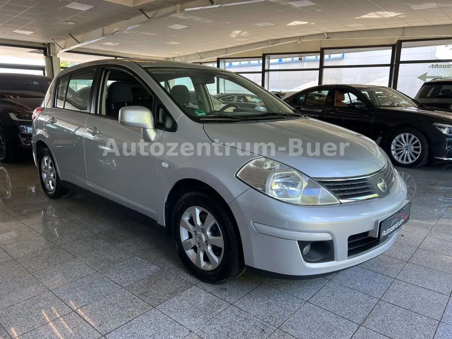 Nissan Tiida Acenta aus 1.Hand Argent - 2