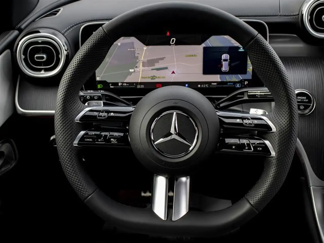 Mercedes-Benz GLC снимка Mercedes-Benz GLC