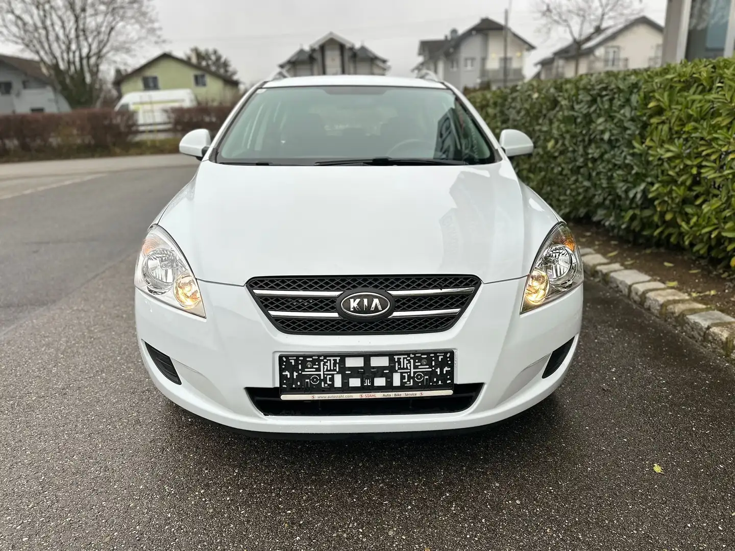 Kia Ceed SW / cee'd SW Ceed SW CVVT COOL ISG Weiß - 2