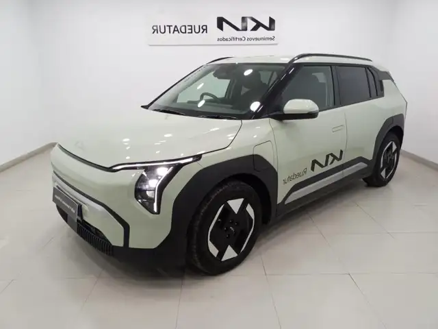 Kia EV3 Earth (Standard Range)