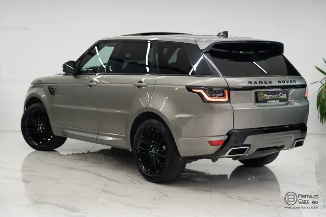 Land Rover Range Rover Sport view 13