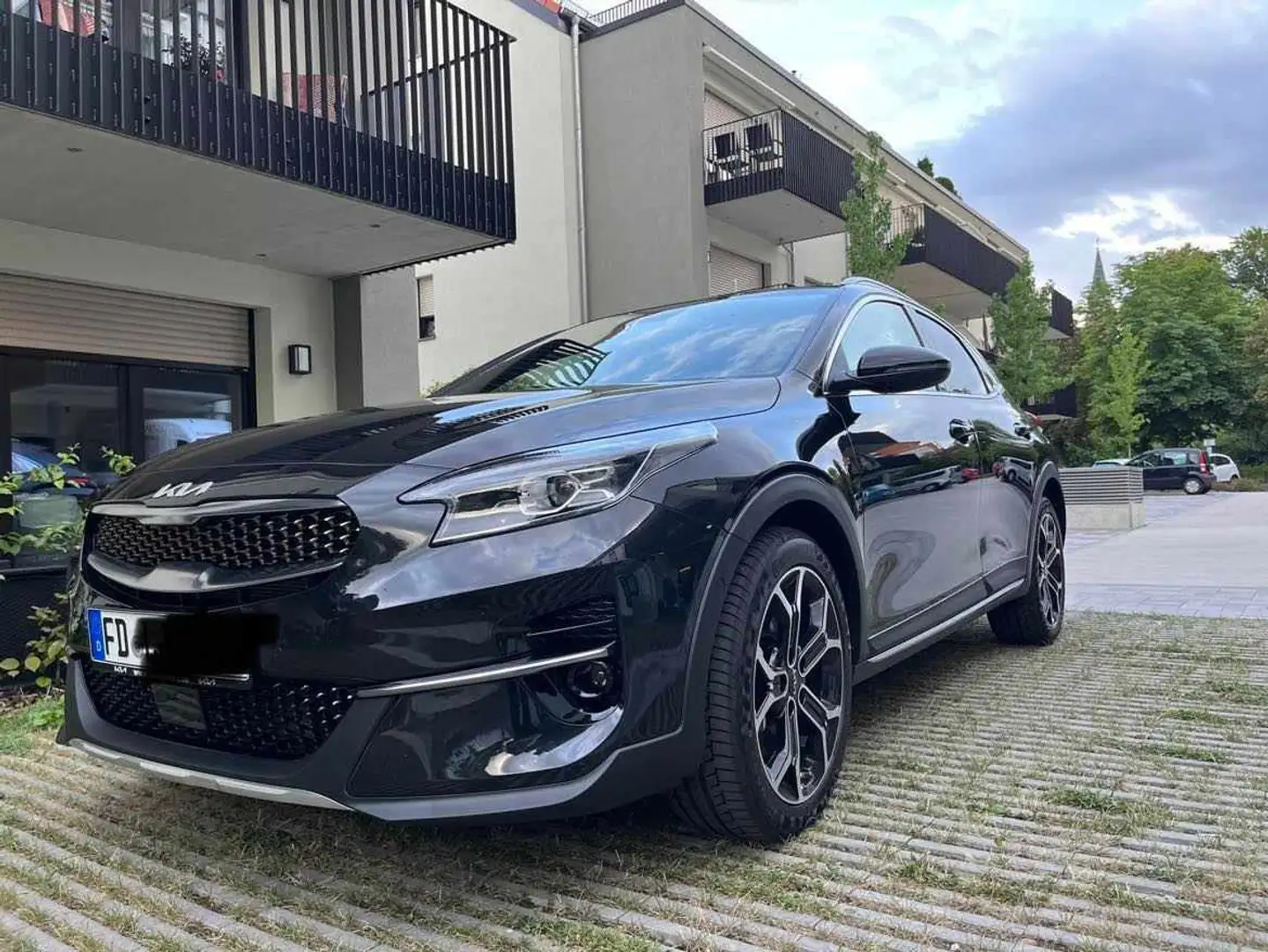 Kia XCeed XCeed 1.6 T-GDI OPF DCT7BLACK XDITION Black - 1