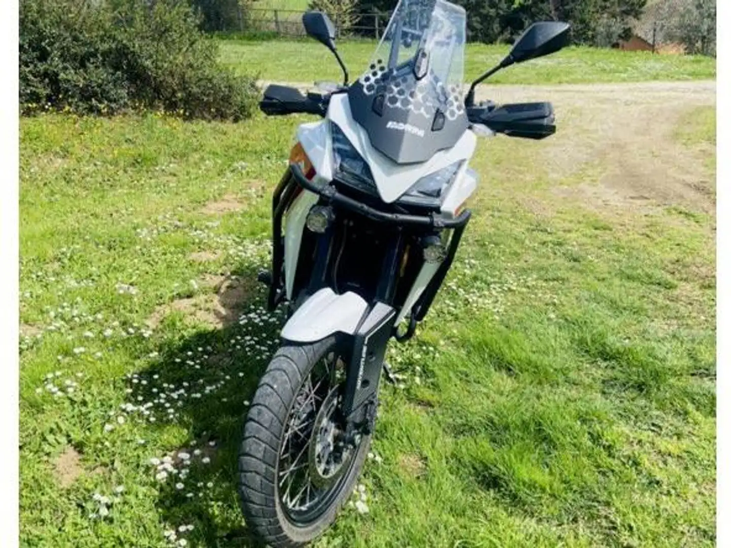 Moto Morini X-Cape Bianco - 2
