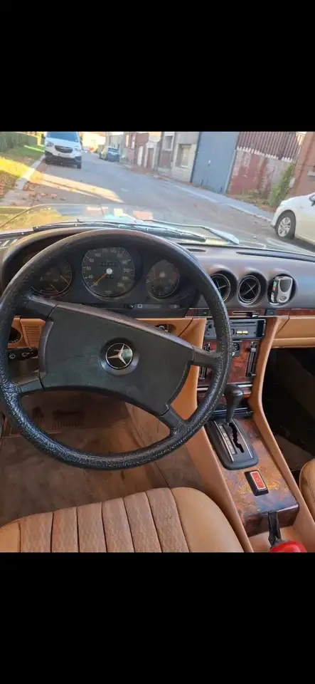 Mercedes-Benz SLC 280 1982, foto 3