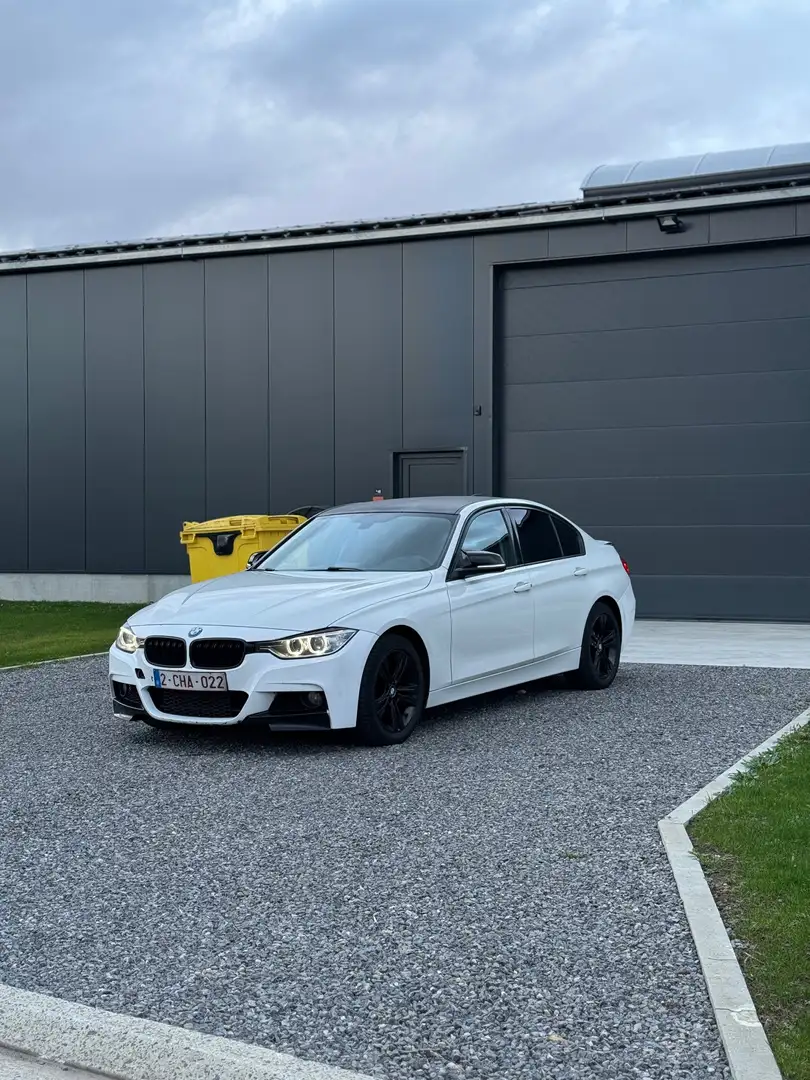 BMW 318 d Blanc - 1
