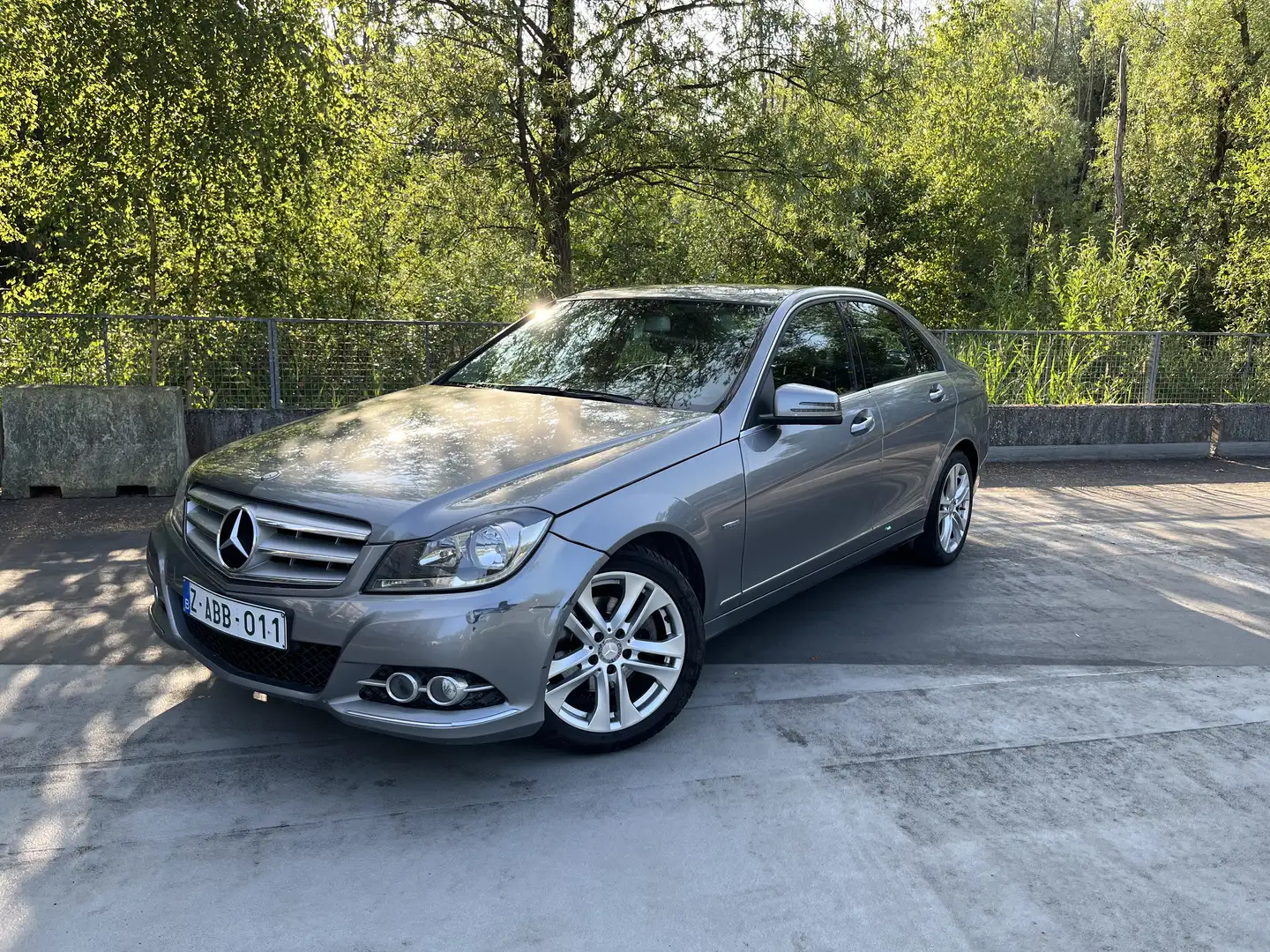 Mercedes-Benz C 220 CDI Avantgarde 144.000km euro 5 \\ 9999€ // - 1