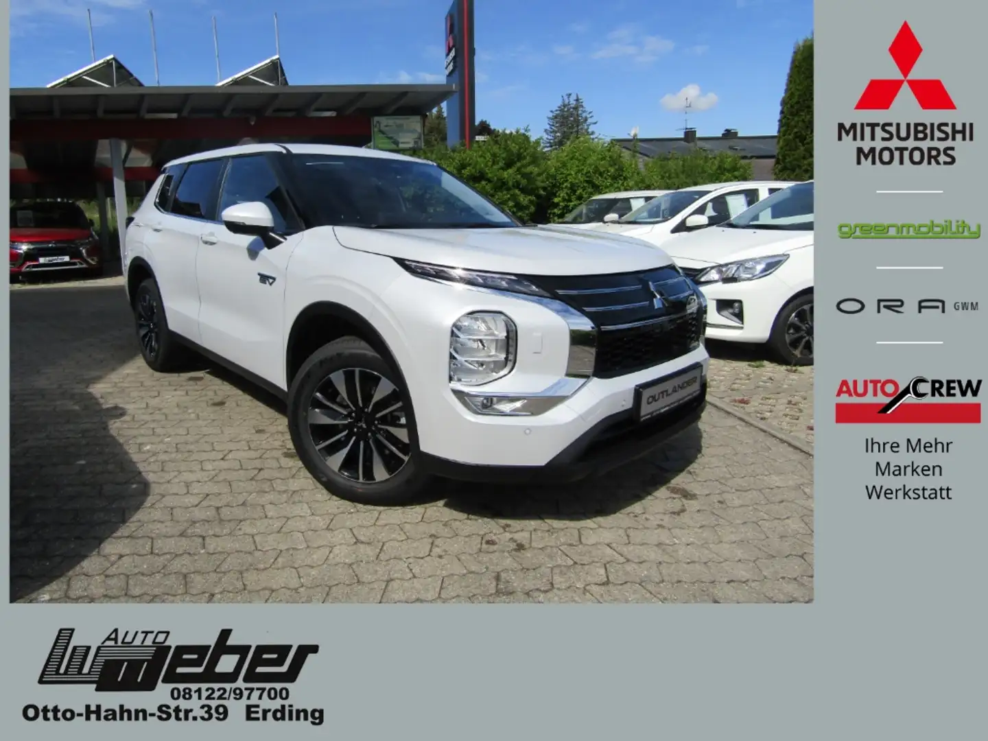 Mitsubishi Outlander 2.4 Plus MIVEC NAVI LED RFK ACC GRA LKHZ Weiß - 1