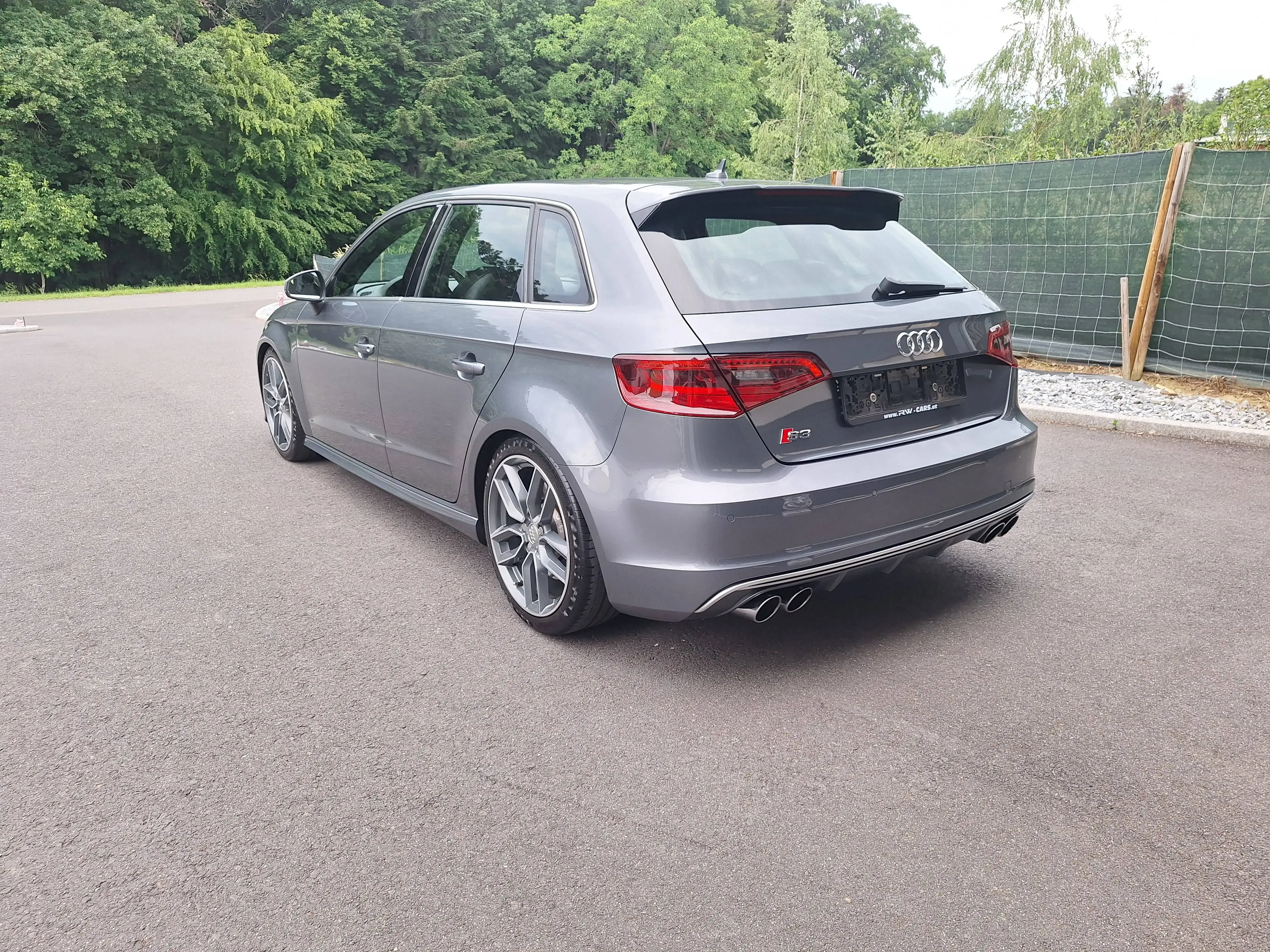 Audi S3 2.0 TFSI quattro — photo 3