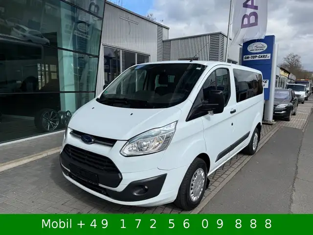 Ford Transit Custom view 2