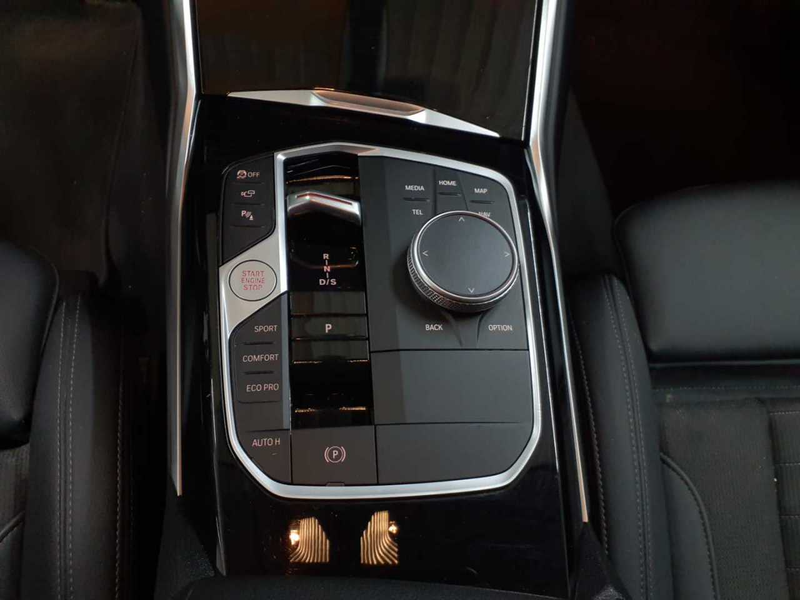 BMW 420 420d xDrive Gran Coupe AHK KAM NAVI LED — photo 9