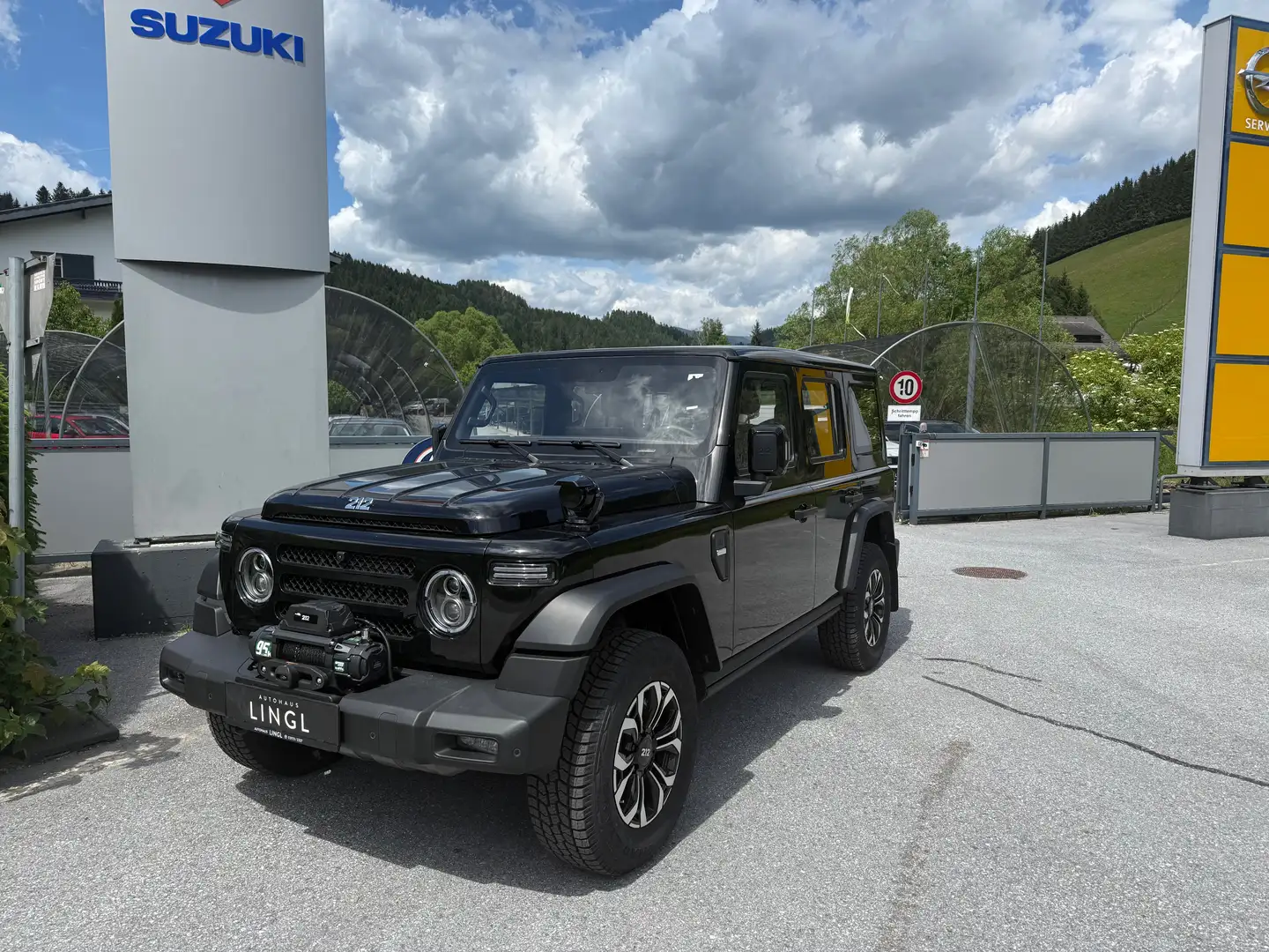 BAW 212 BAW 212 *der OFFROAD PIONIER* Schwarz - 1