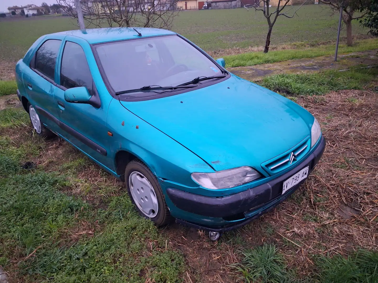 Citroen Xsara 1.4i XP - 1