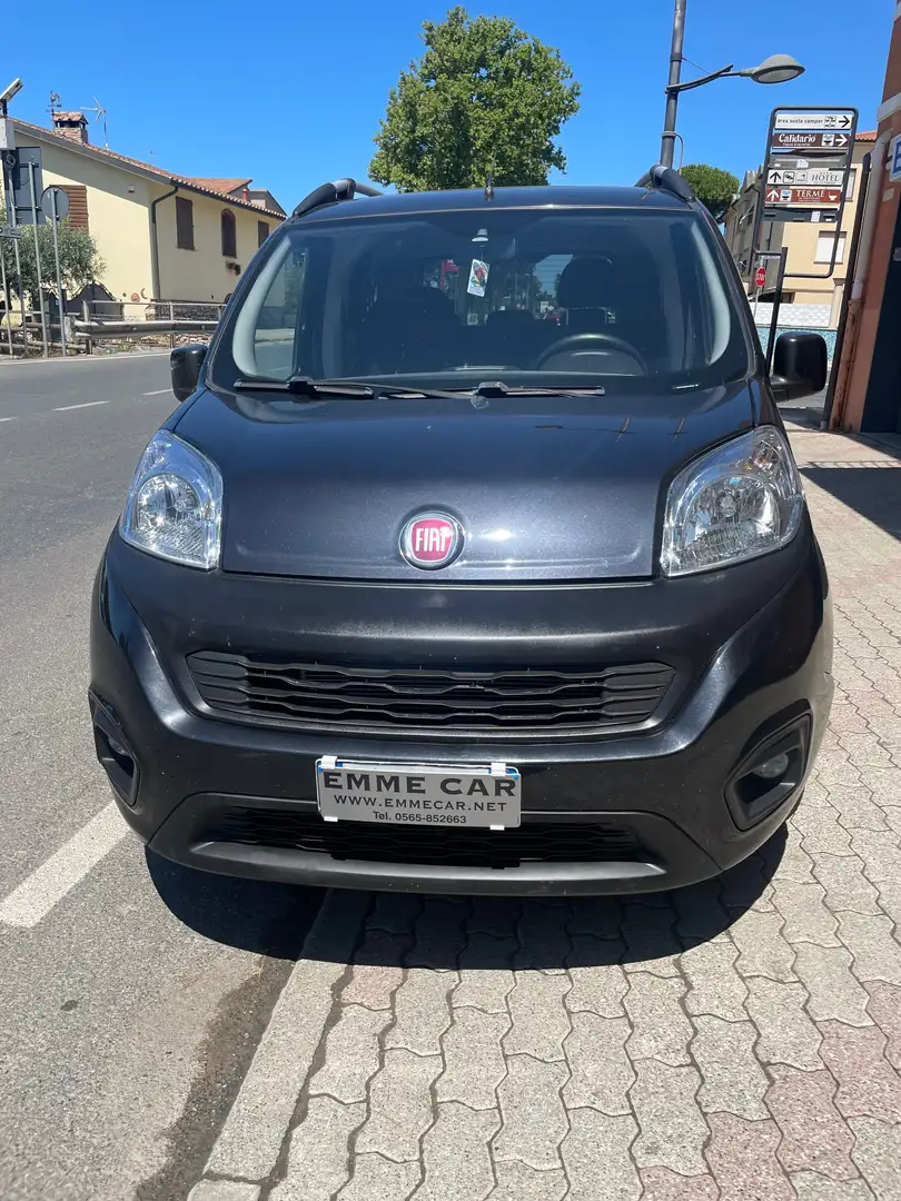 Fiat Qubo Qubo 2017 1.3 mjt 16v Lounge 95cv Nero - 1