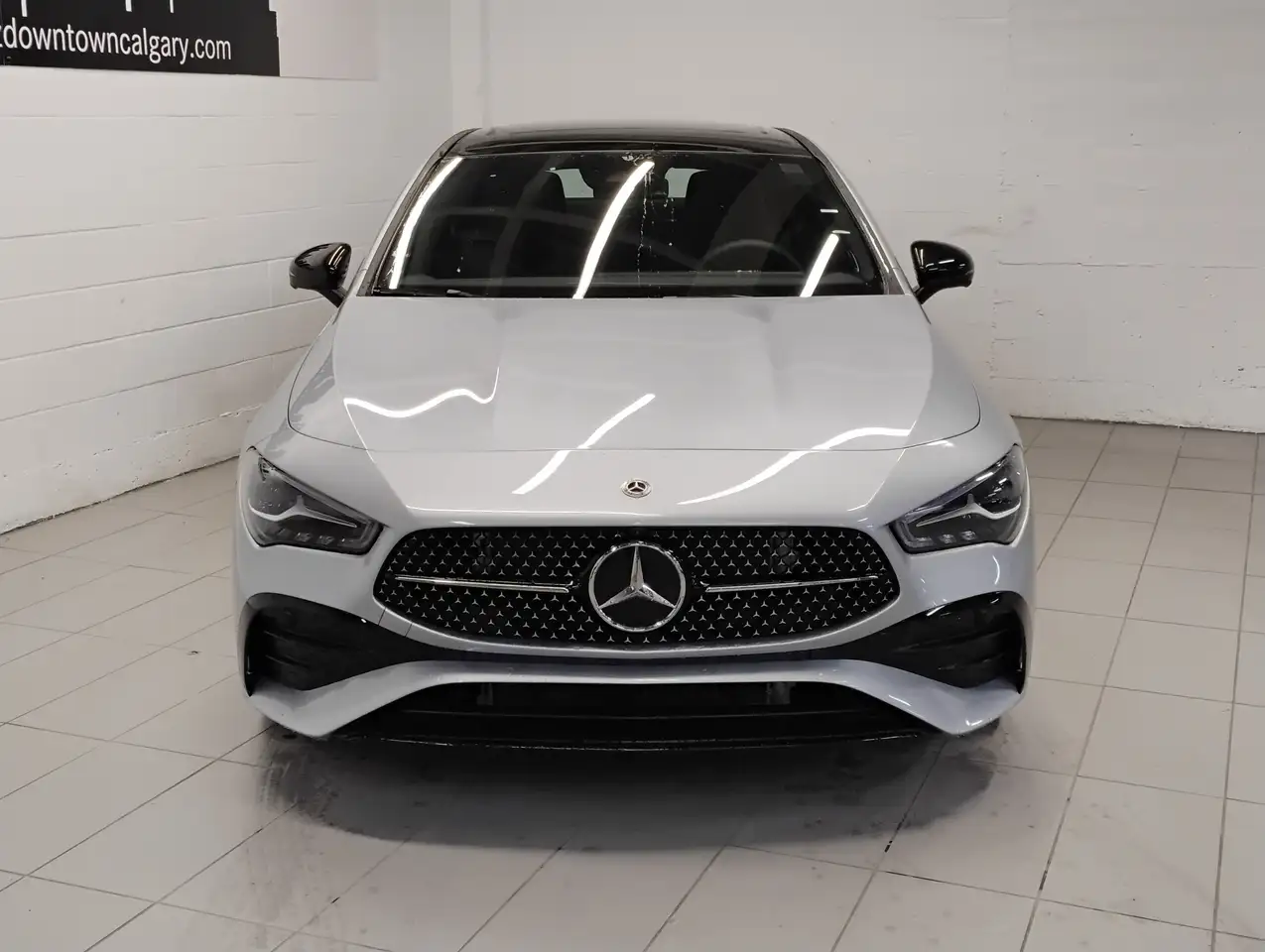 Mercedes-Benz CLA снимка Mercedes-Benz CLA