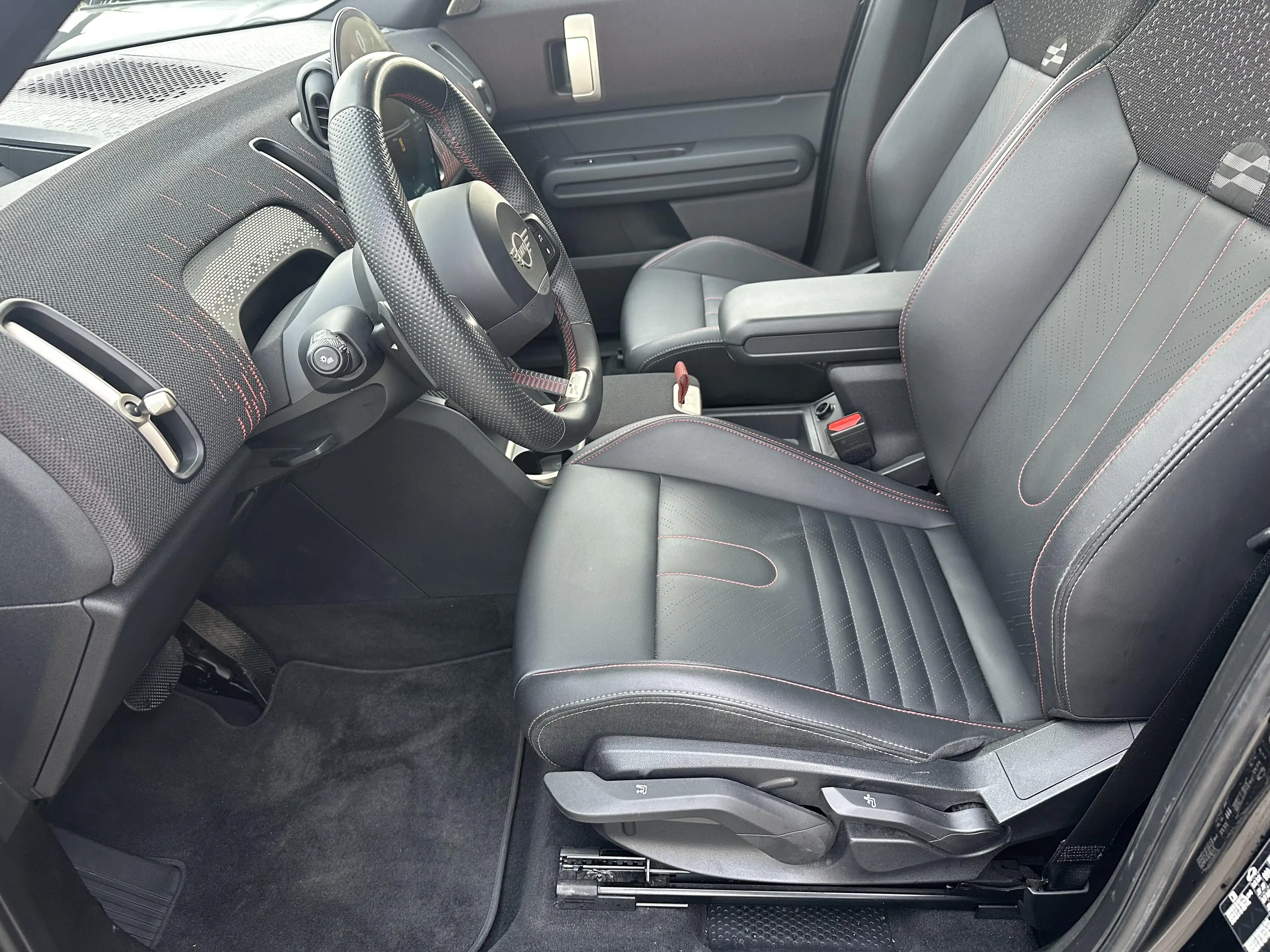 MINI Countryman C 1.5i AUT. JCW | PANO | HEADUP | HARMANKARDON — photo 7