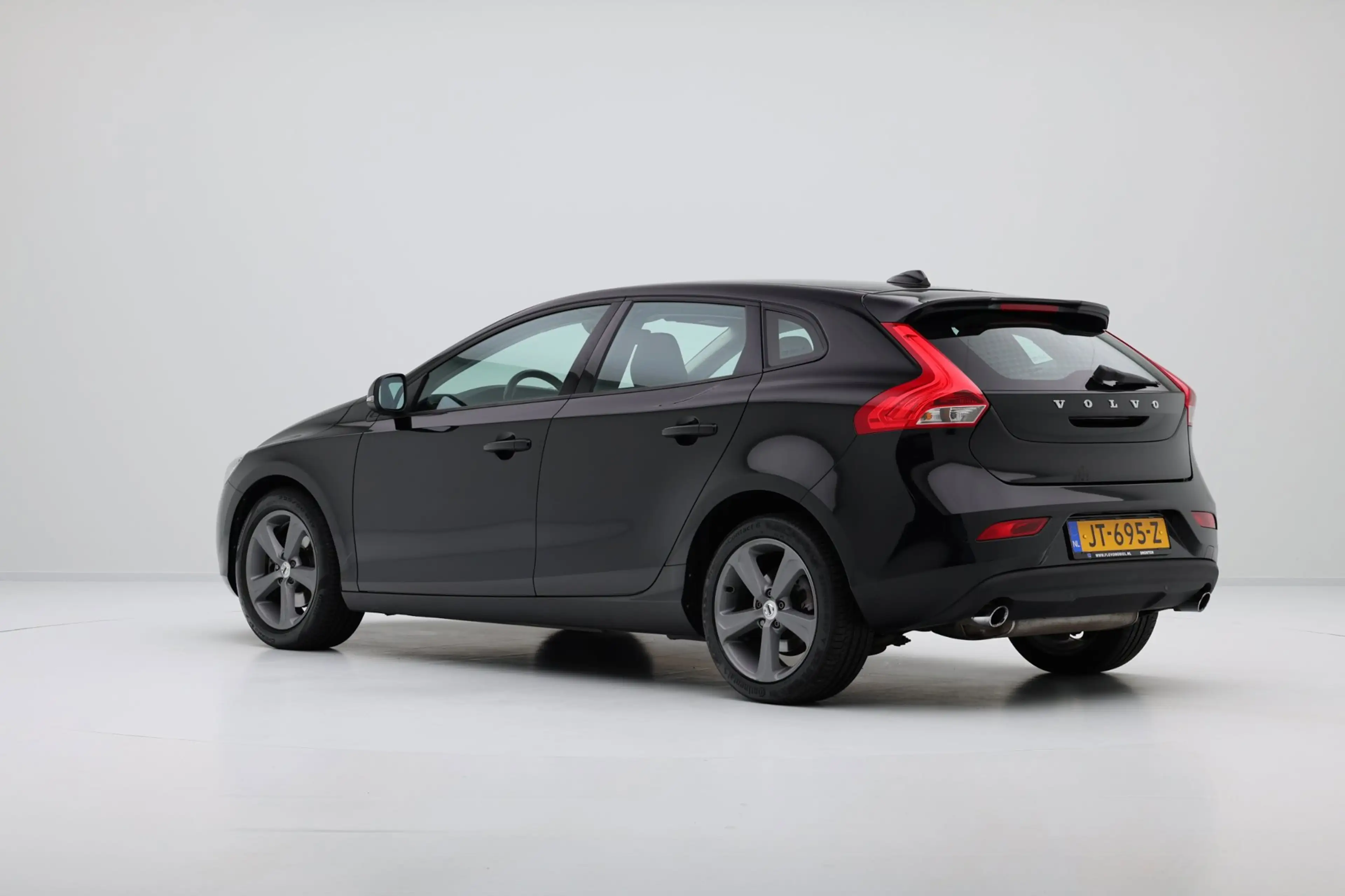 Volvo V40 2.0 T3 Nordic+ Navi|Clima|Stoelverw|PDC|LMV — photo 27