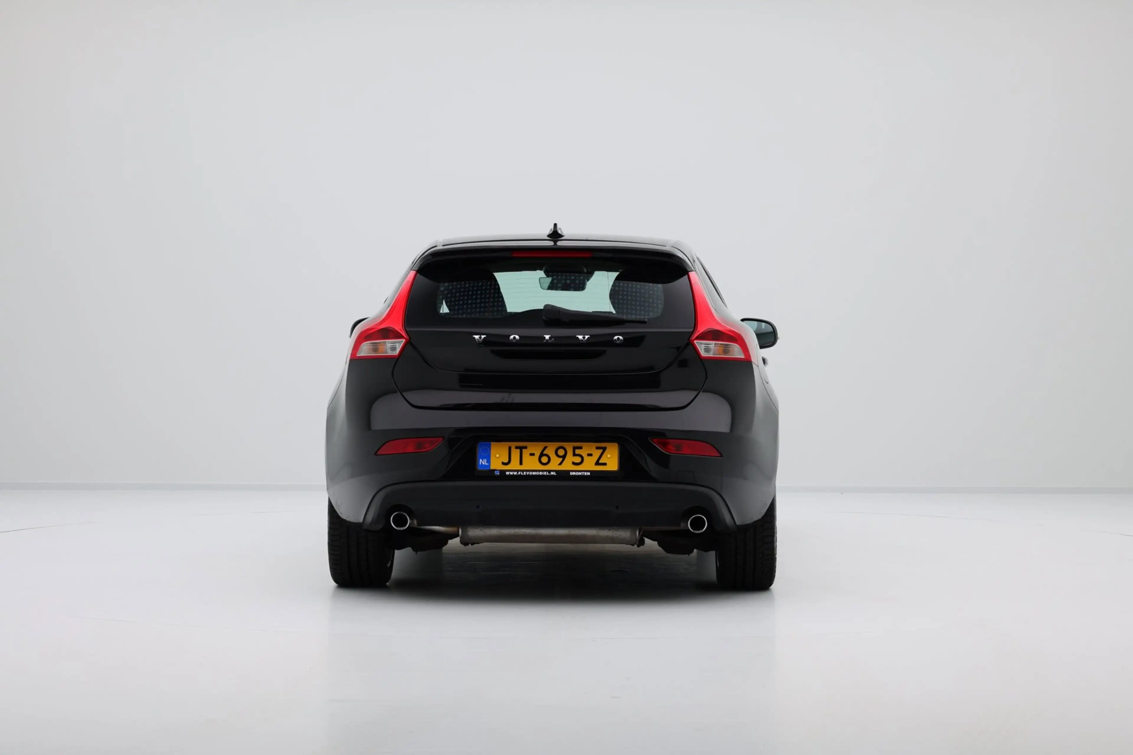 Volvo V40 2.0 T3 Nordic+ Navi|Clima|Stoelverw|PDC|LMV — photo 8
