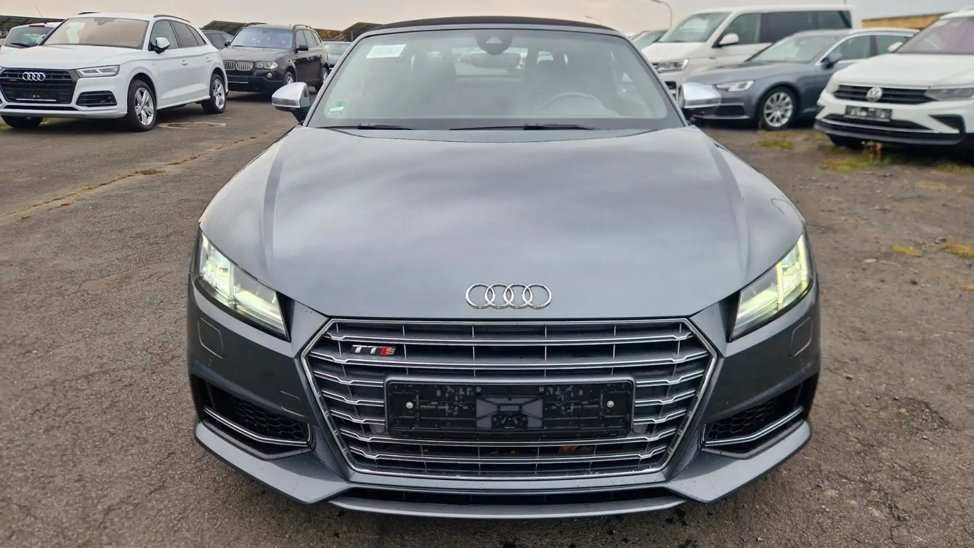 Audi TT Roadster TTS Roadster 2.0 TFSI quattro Grau - 2