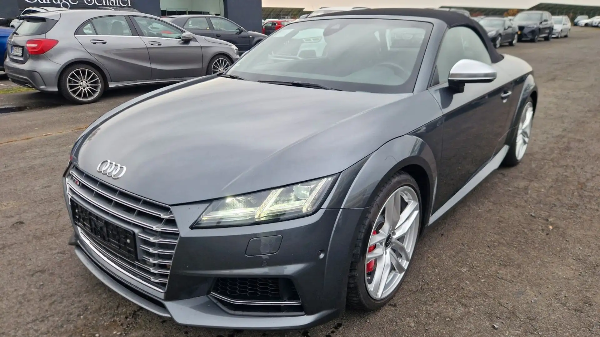 Audi TT Roadster TTS Roadster 2.0 TFSI quattro Grau - 1