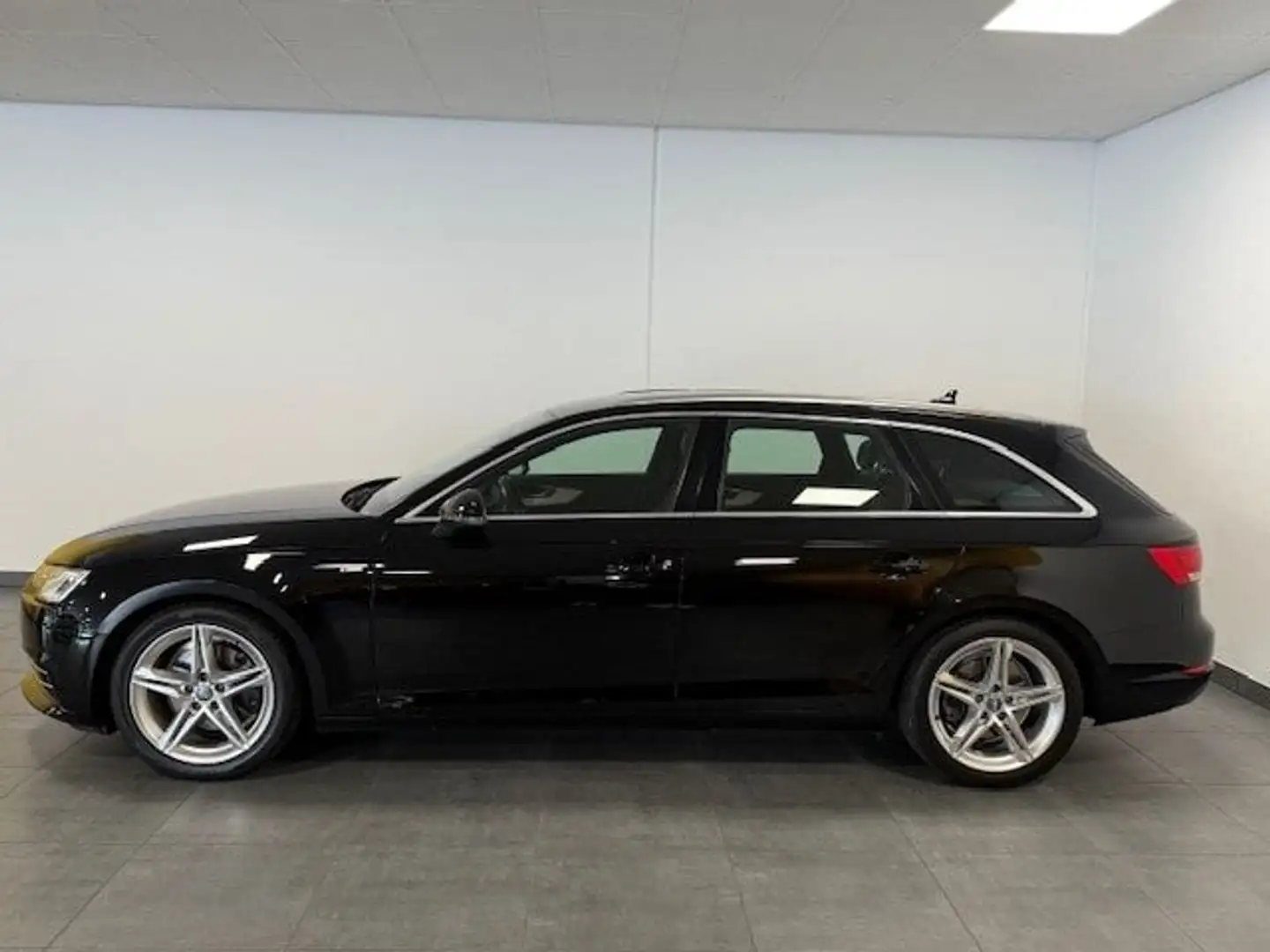 Audi A4 Avant S line 1.4 TFSI, 6 Gang, Navi, Klima, X Schwarz - 2