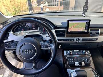V8 4.2 FSi 372 Quattro Avus Tiptronic A