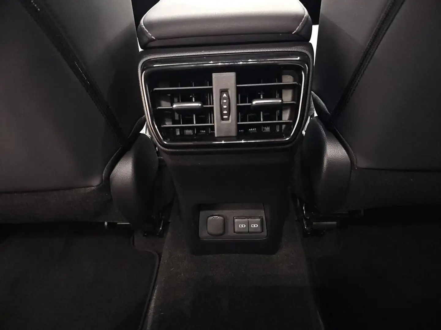 Lexus NX 350h Business City 2WD Blanc - 2