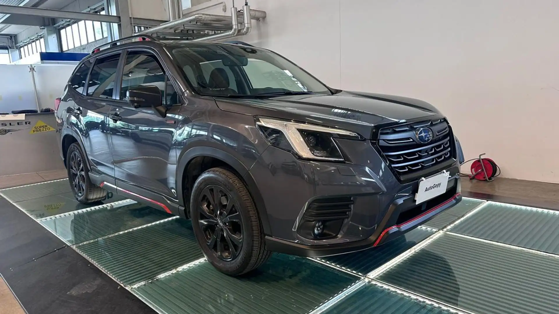 Subaru Forester 2.0 e-Boxer MHEV CVT 4dventure"GARANZIA 02/2031" Grigio - 1