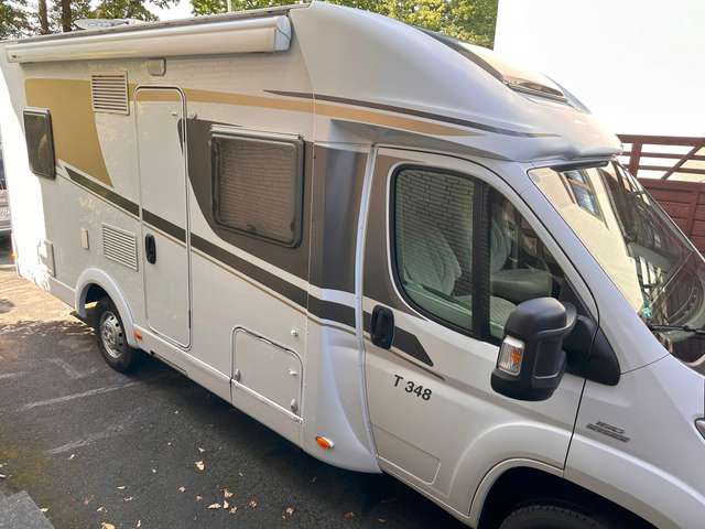 Caravans-Wohnm Carado T348 Luxus Dachkl.Luftf.Anhänger.Plisses 6 Schl